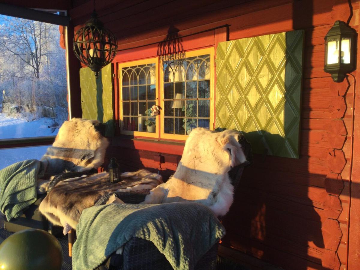 Mysigt Boende I Raettvik Med Utsikt Oever Siljan Exterior foto