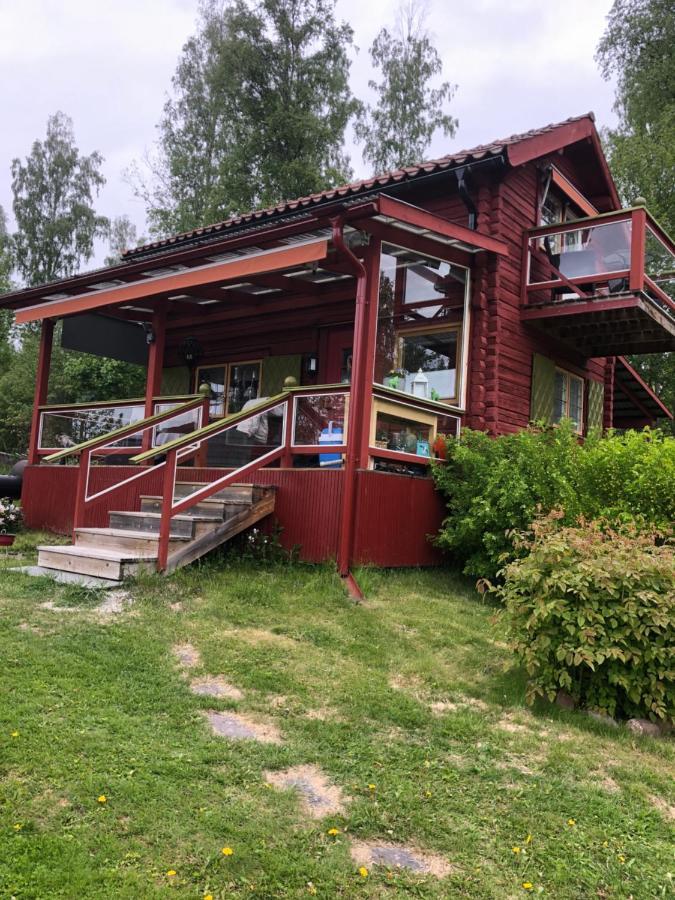 Mysigt Boende I Raettvik Med Utsikt Oever Siljan Exterior foto