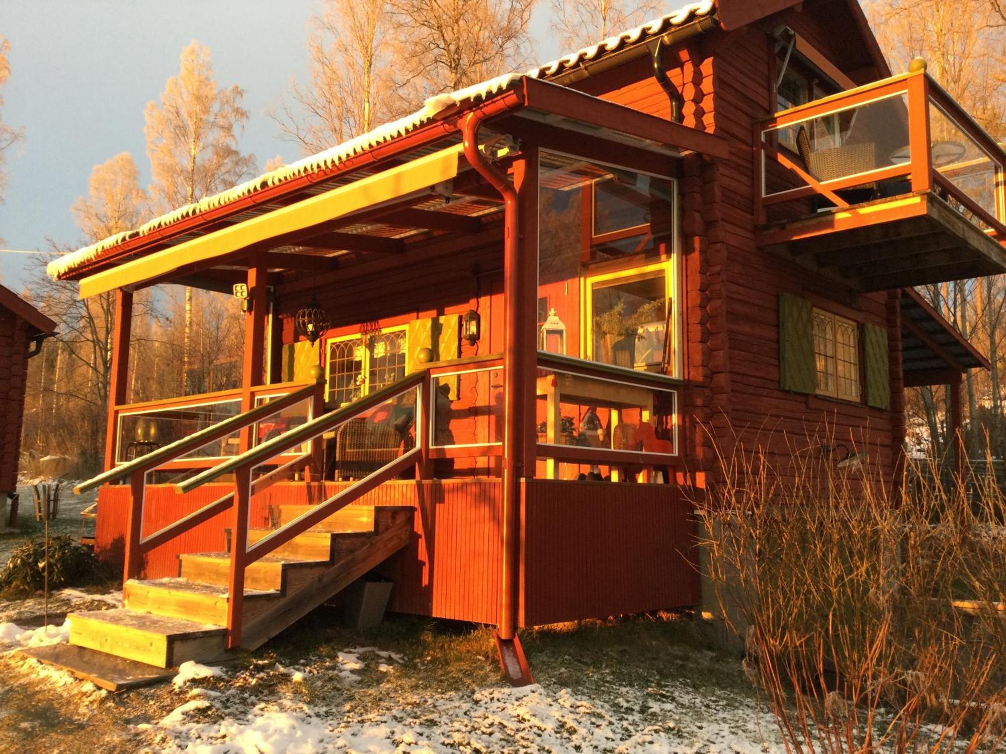 Mysigt Boende I Raettvik Med Utsikt Oever Siljan Exterior foto