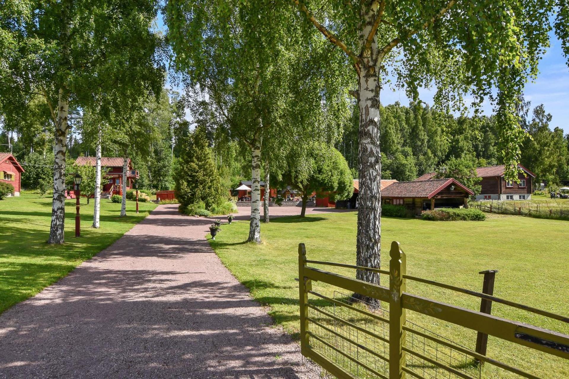 Mysigt Boende I Raettvik Med Utsikt Oever Siljan Exterior foto