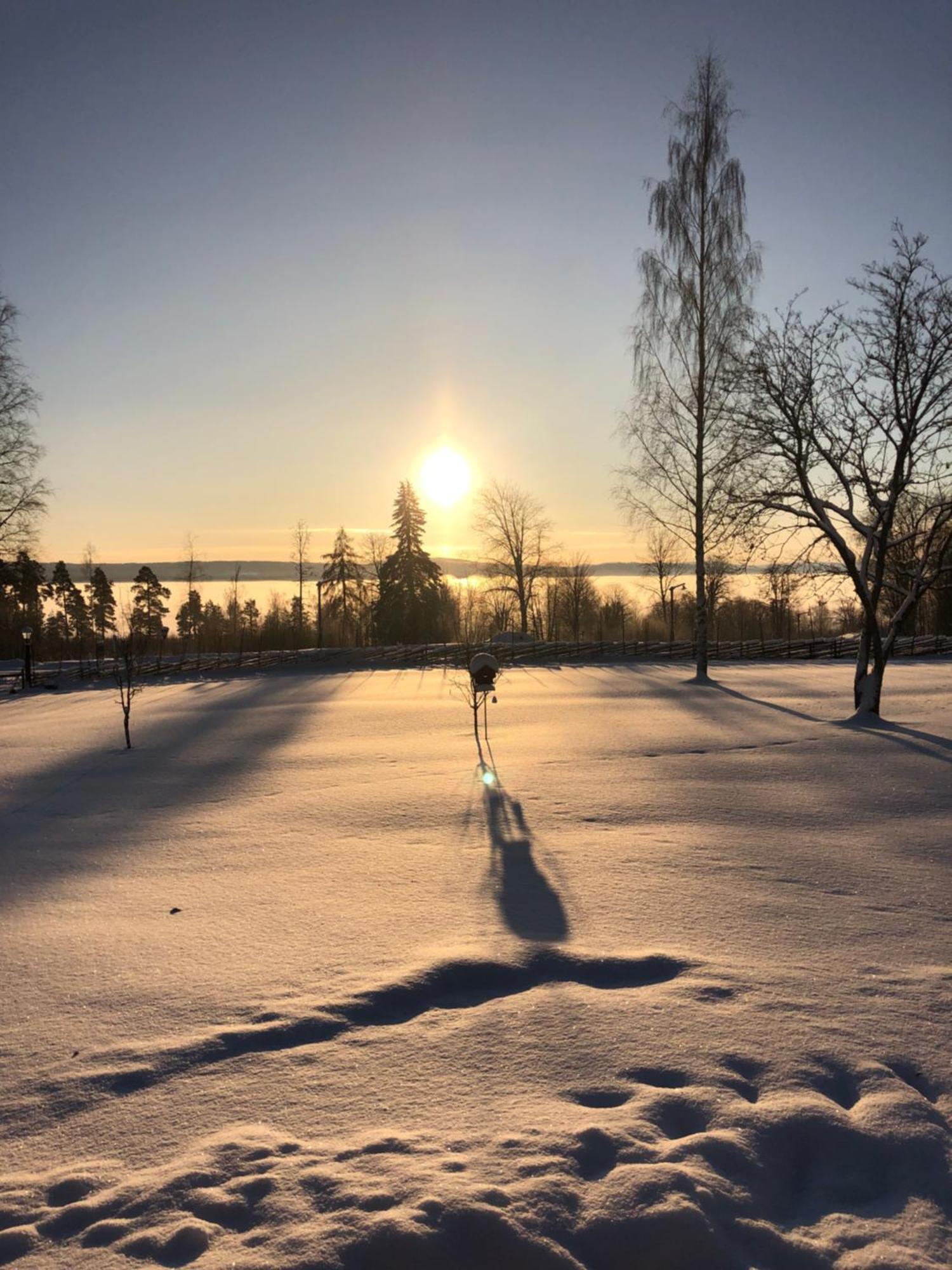 Mysigt Boende I Raettvik Med Utsikt Oever Siljan Exterior foto